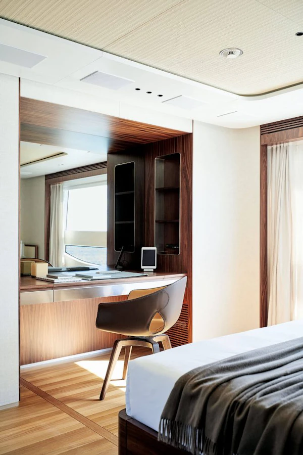 Benetti Oasis 40M 02_Benetti_Ott20_0056_P-667x1000