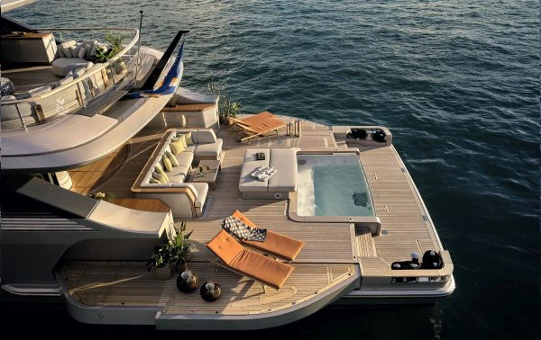 Benetti Oasis 40M 9-1-600x378