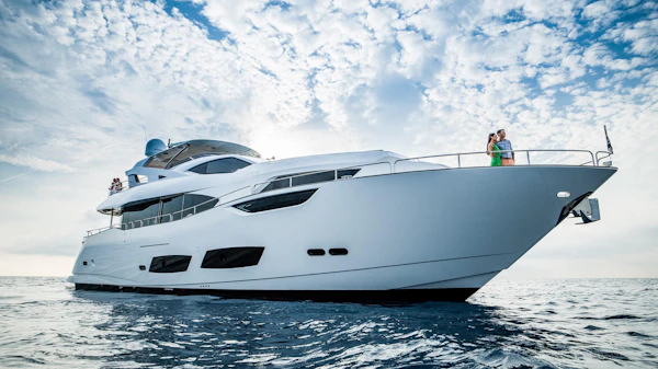 Sunseeker 95 Yacht 95-yacht-21
