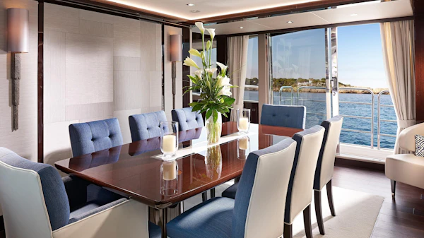 Sunseeker 95 Yacht 95-yacht-24