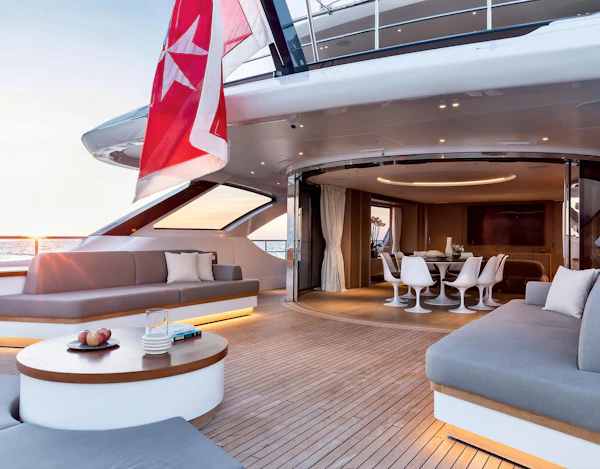 Benetti Oasis 34M Benetti-Yachts-Oasis-34M-Interior-Flexible-Ambience
