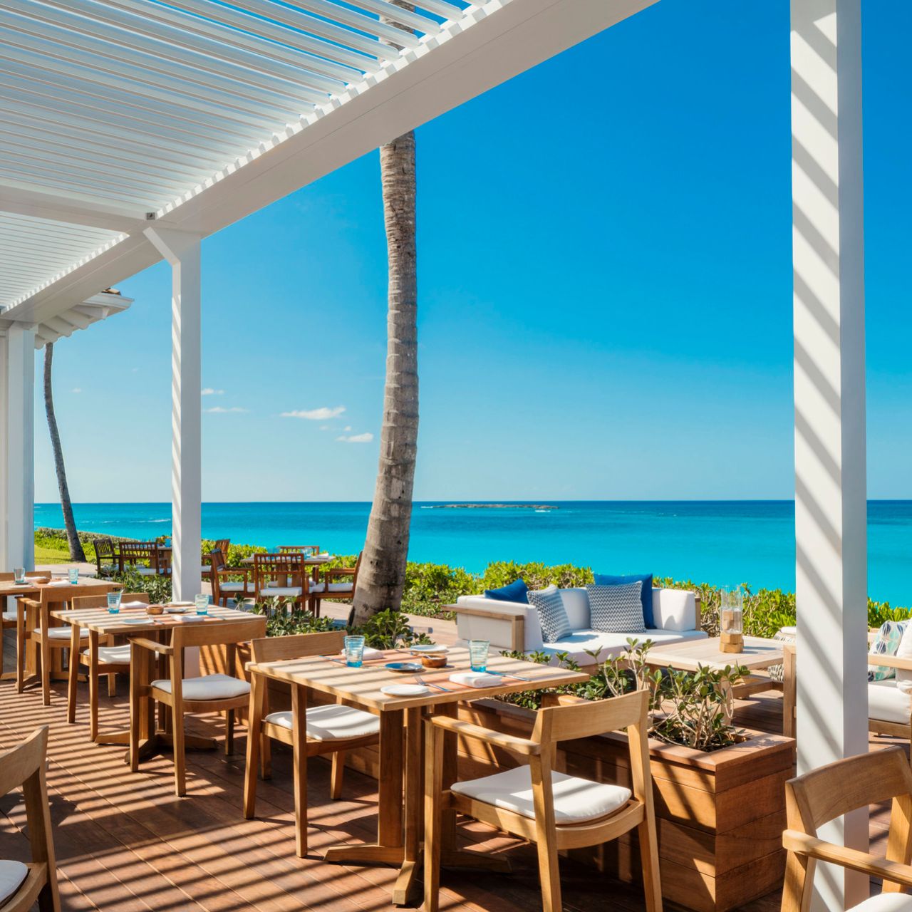SeaNet’s Top Recommended Restaurants in Nassau