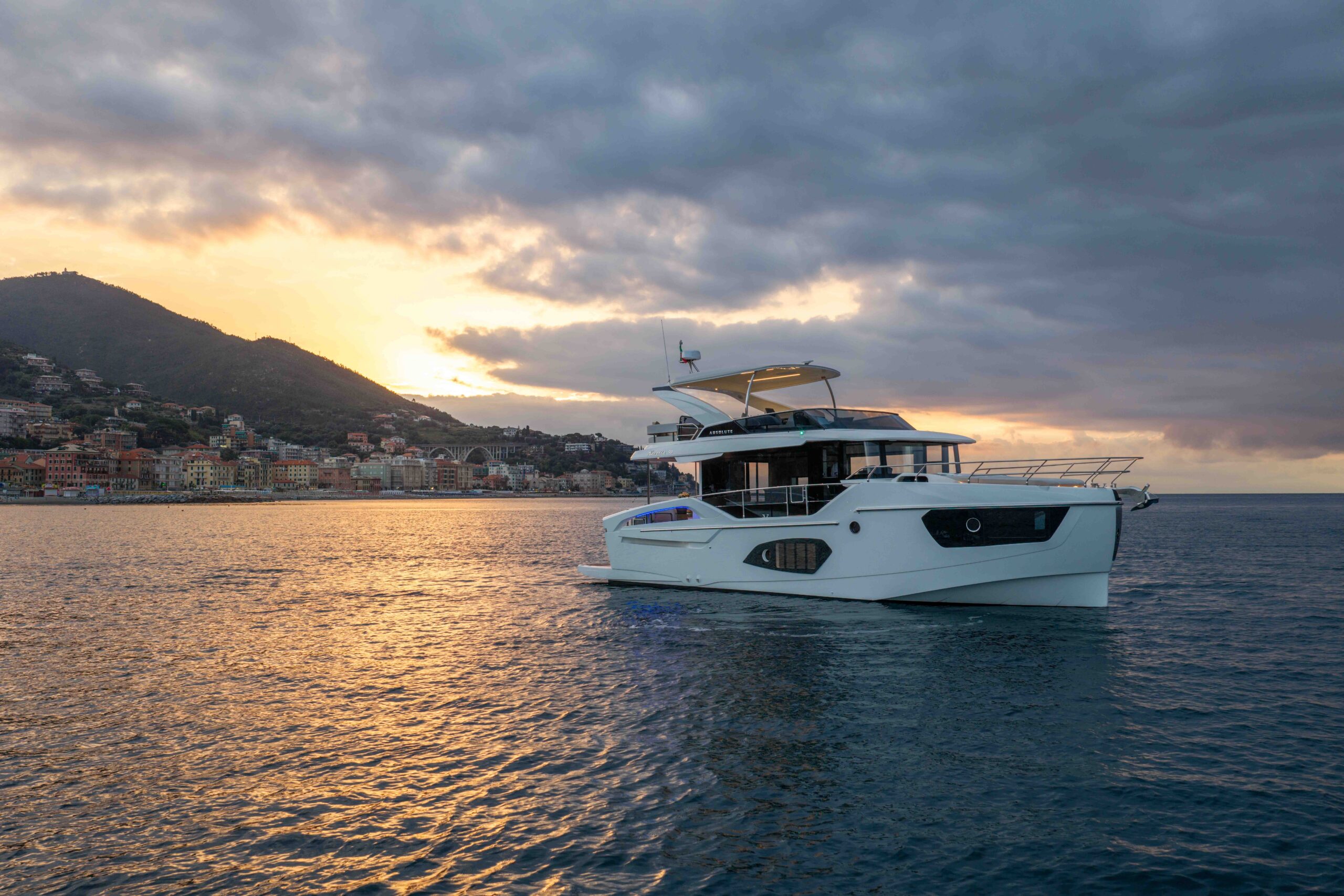 SeaNet Yachts Fractional Yacht Ownership now available in The